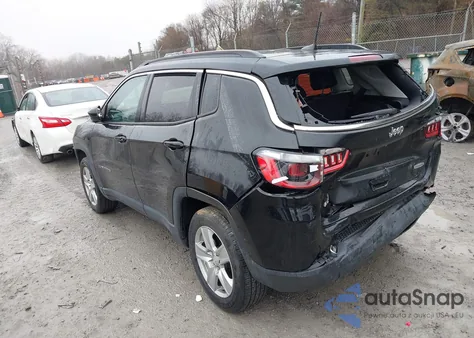 2022 Jeep Compass Latitude 4X4 from USA, damaged, VIN 3C4NJDBB2NT174140